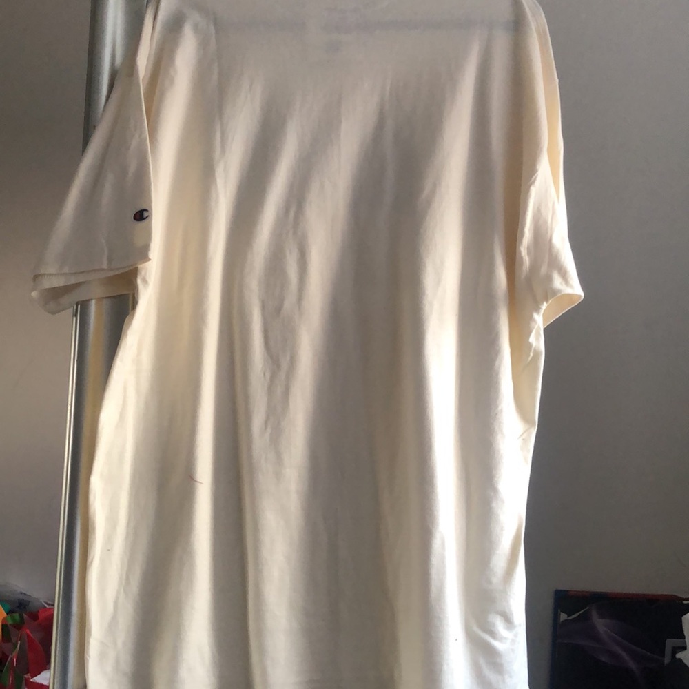 Champion tee~ - Picture 4 of 4